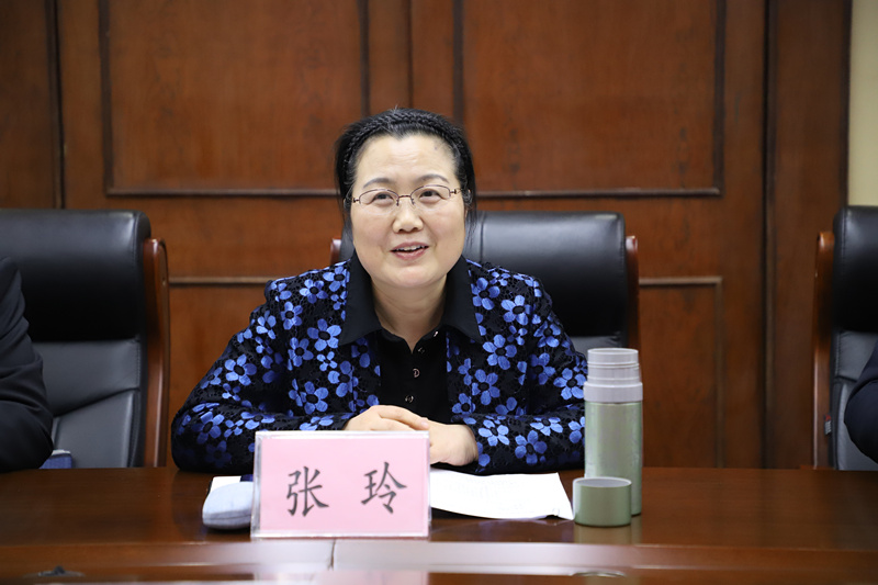 5張玲院長_副本.jpg